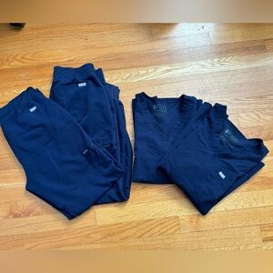 Figs scrubs set